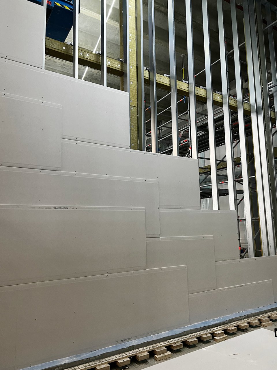 Image of Vibratec Regufoam pads wall hangers